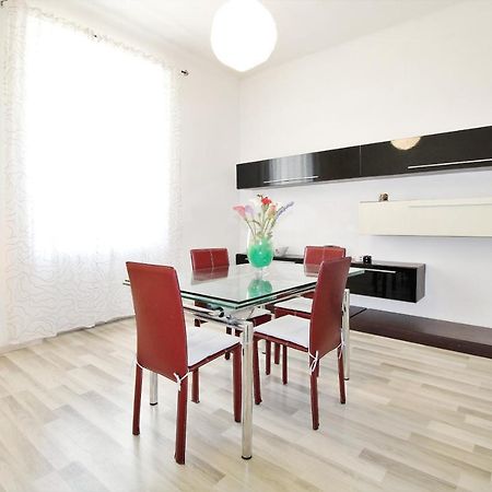 Le Case Di Italo - Viale Ippolito Nievo 21 Apartman Livorno Kültér fotó